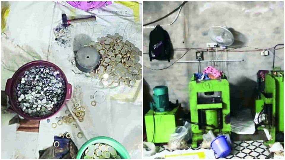 delhi police unveils four factories manufacturing fake coins in charkhi dadri
