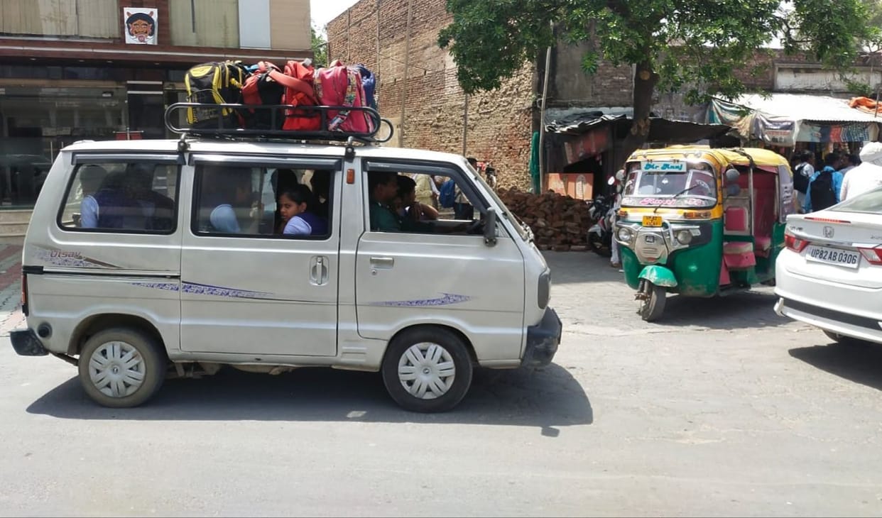 Ladles' lives in danger, vehicles running without fitness
