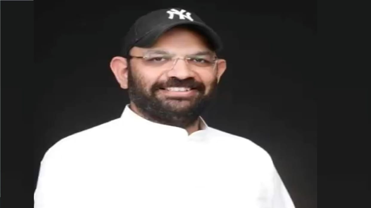 samajwadi party MLA Pankaj Malik told je to stop action against electricity theft