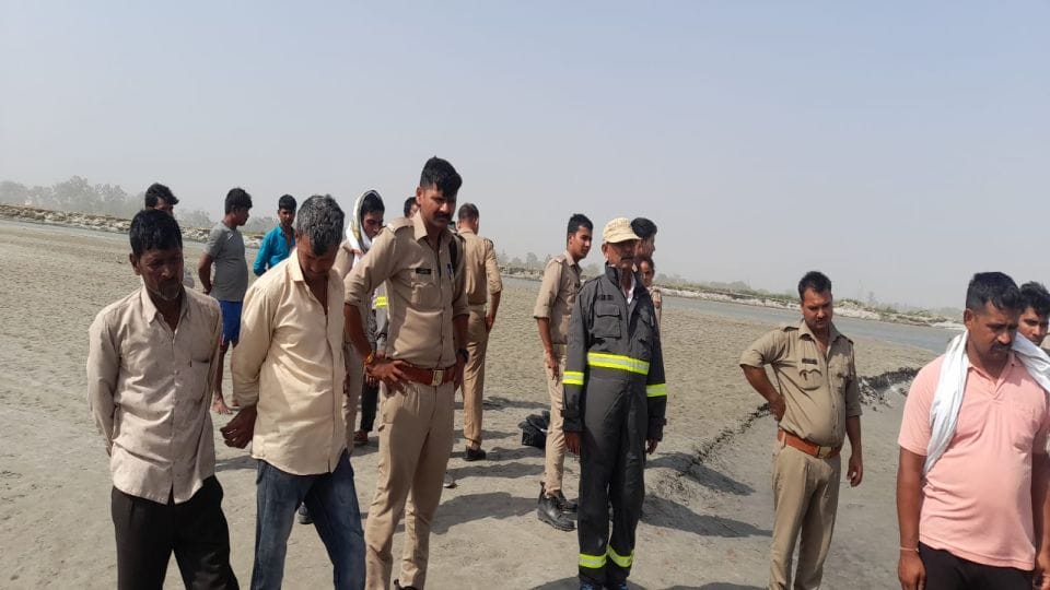 Agra three youths drowned in the Ganga river at Kachla Ghat in kasganj