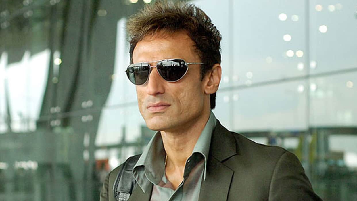 Rahul Dev breaks down as he recalls raising son alone after wife Rina Dev death