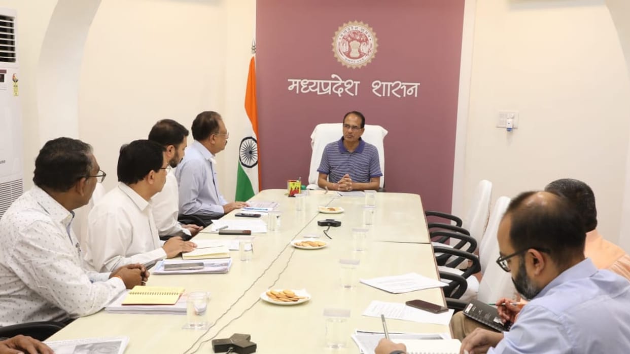 Water crisis deepens in MP: Complaint cell to improve hand pumps in all districts, mobile team will also be deployed