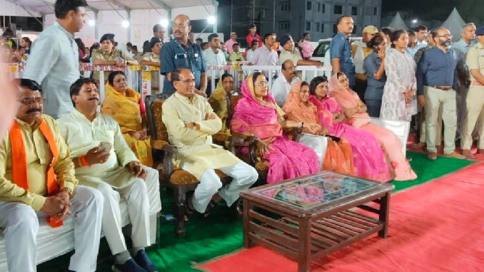 Sehore: CM will give a prize of Rs 25-25 thousand to all the teams involved in MLA Cup of Kho-Kho, Kabaddi