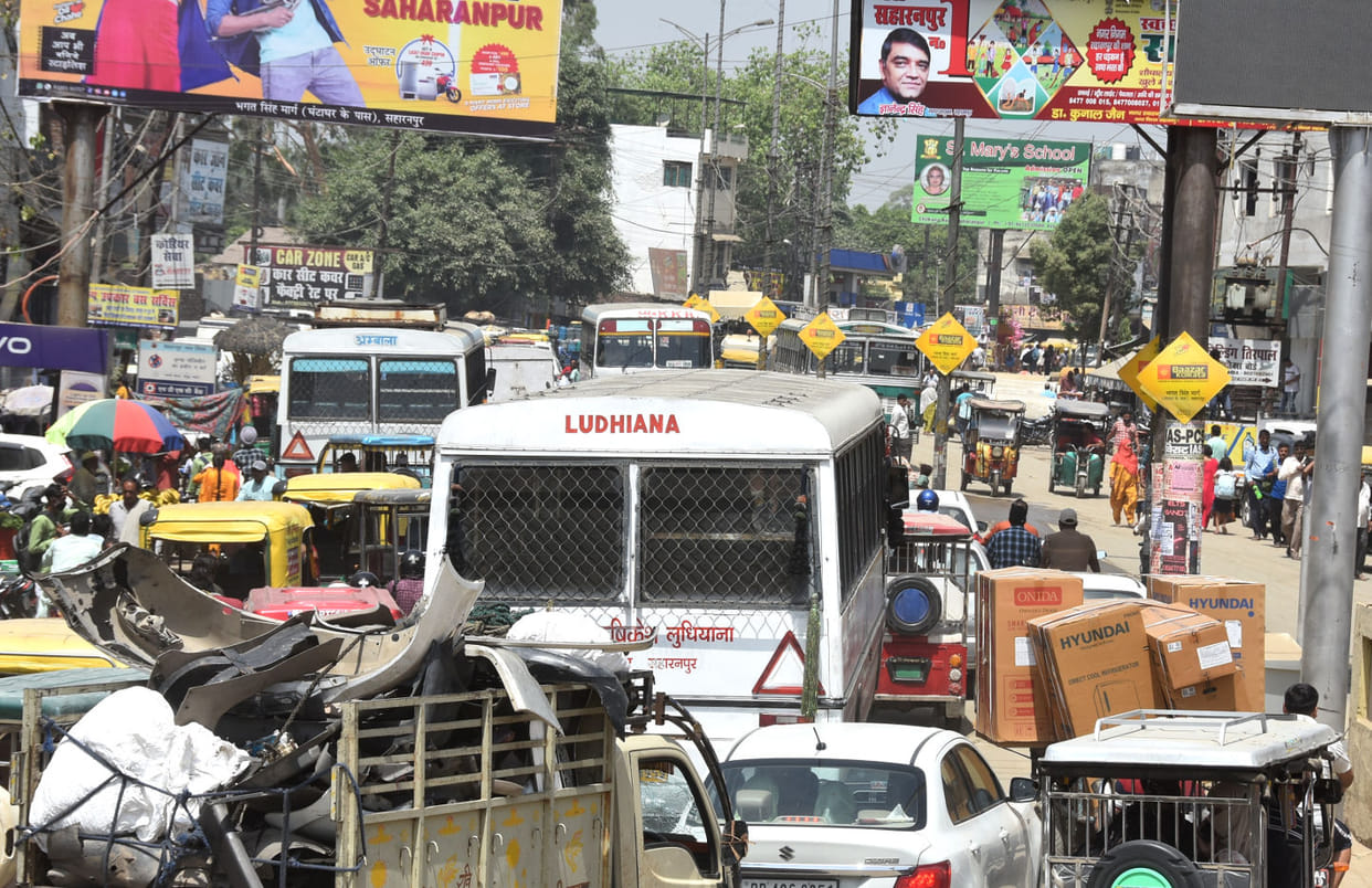Many hours jam took place on Ambala Road and Dehradun Road
