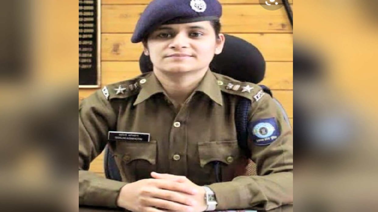 Professor had leaked paper 25 minutes before JOA exam, arrested, Police solved the mystery