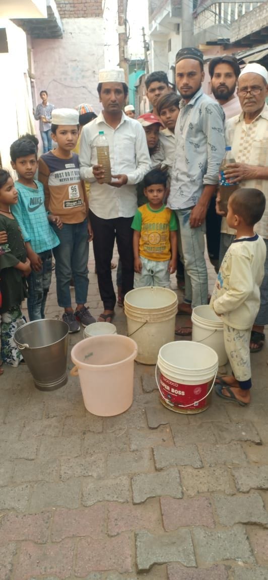 Protest against contaminated water at Turkman Gate