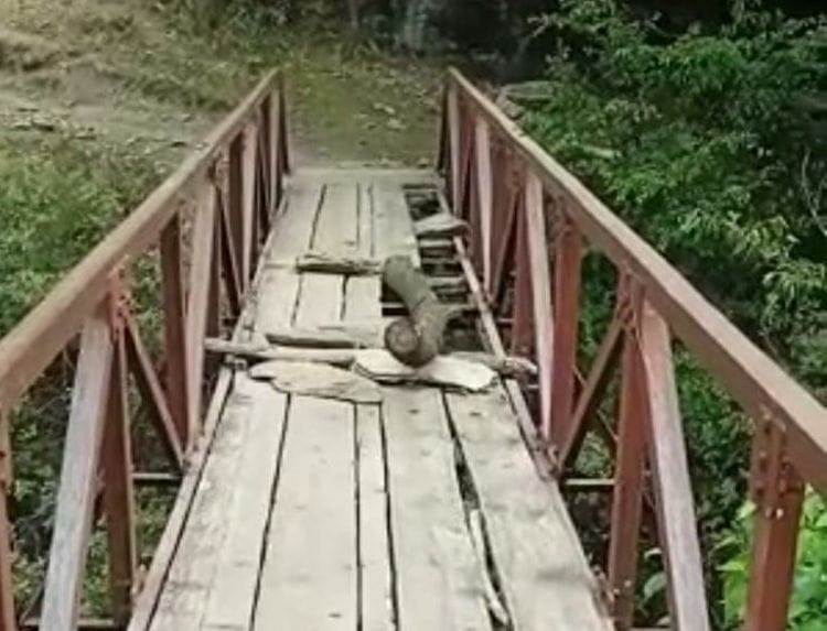 Inviting the accident, giving a pulley built on Balsio Khad