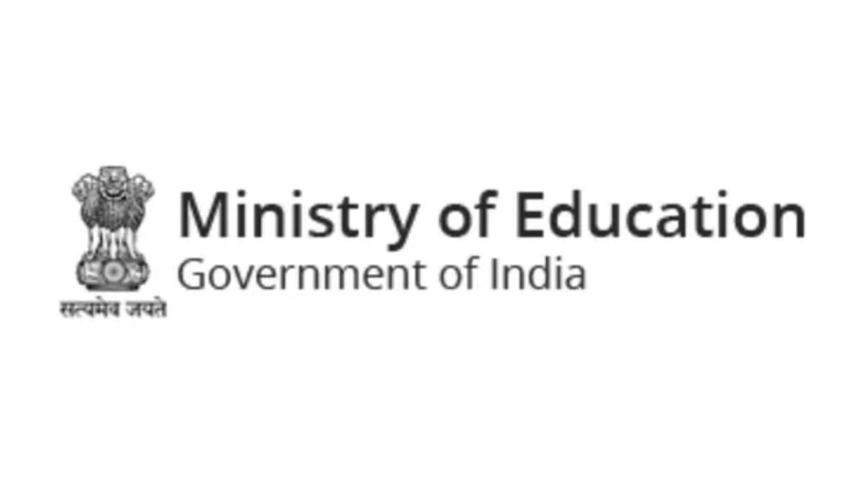 Union Ministry of Education seeks inputs from Rajasthan Education Department 12th board political science question paper 