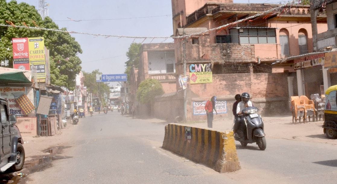 Weather update in Varanasi Fire raining from sky  temperature crosses 42 degrees  no relief yet