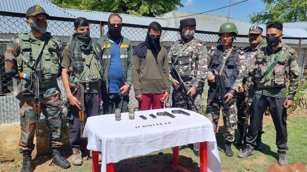 2 hybrid terrorists of JeM arrested with pistols at baramulla Pattan