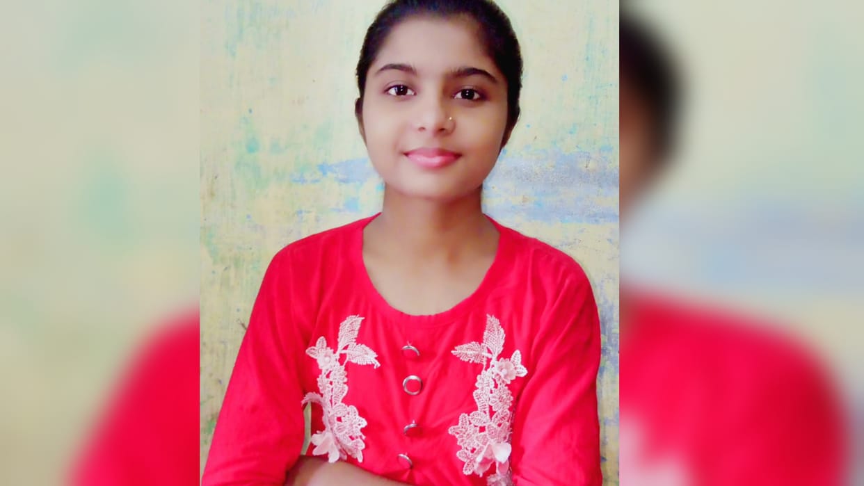 Student going to give practical dies after being hit by truck