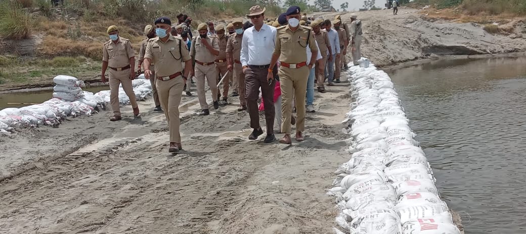 The people of Haryana have now destroyed the crop in Khedi Pradhan