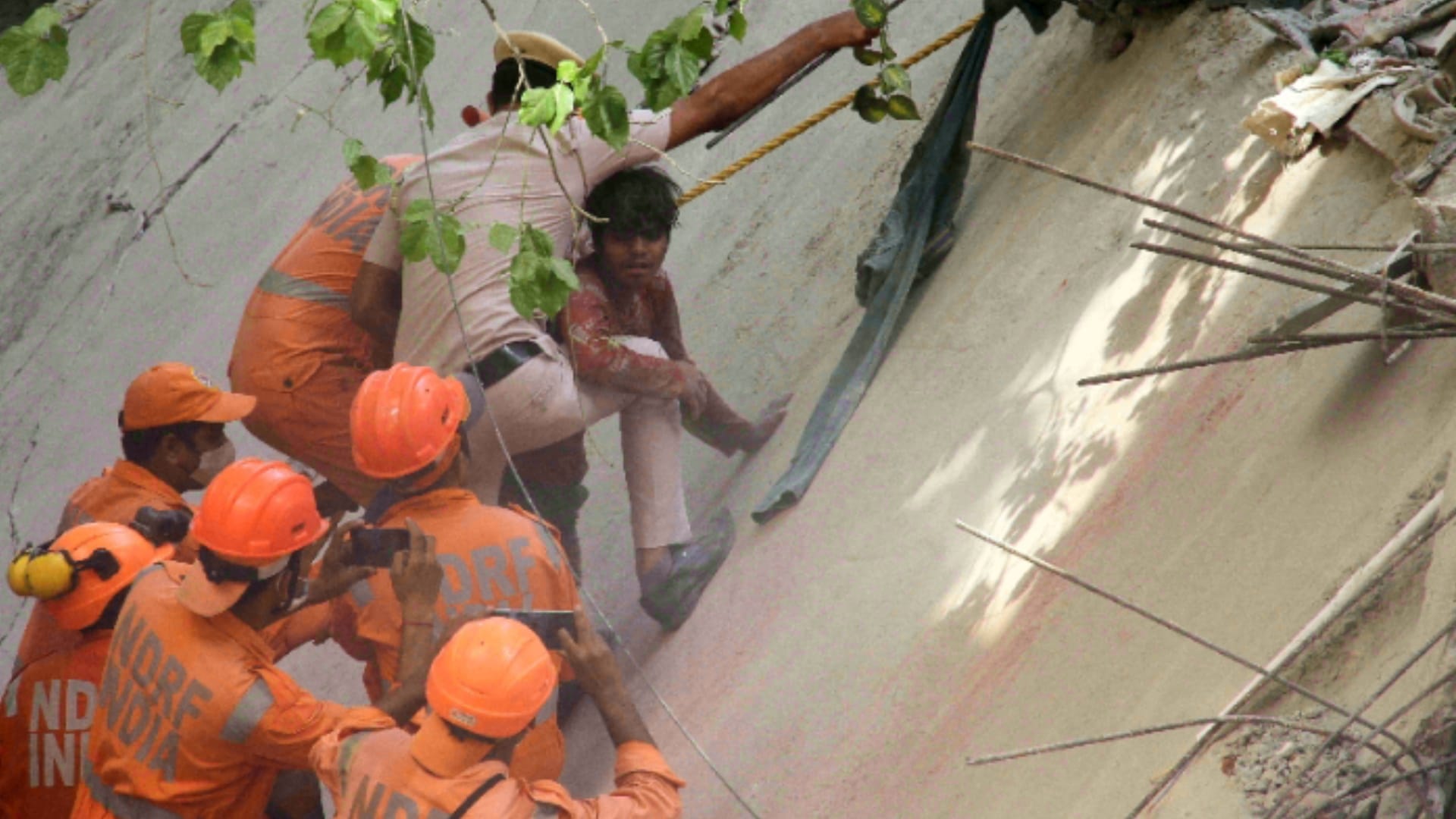 Delhi satya niketan building collapse despite MCD notice of being dangerous building was renovated Rajesh saved because of gurudwara