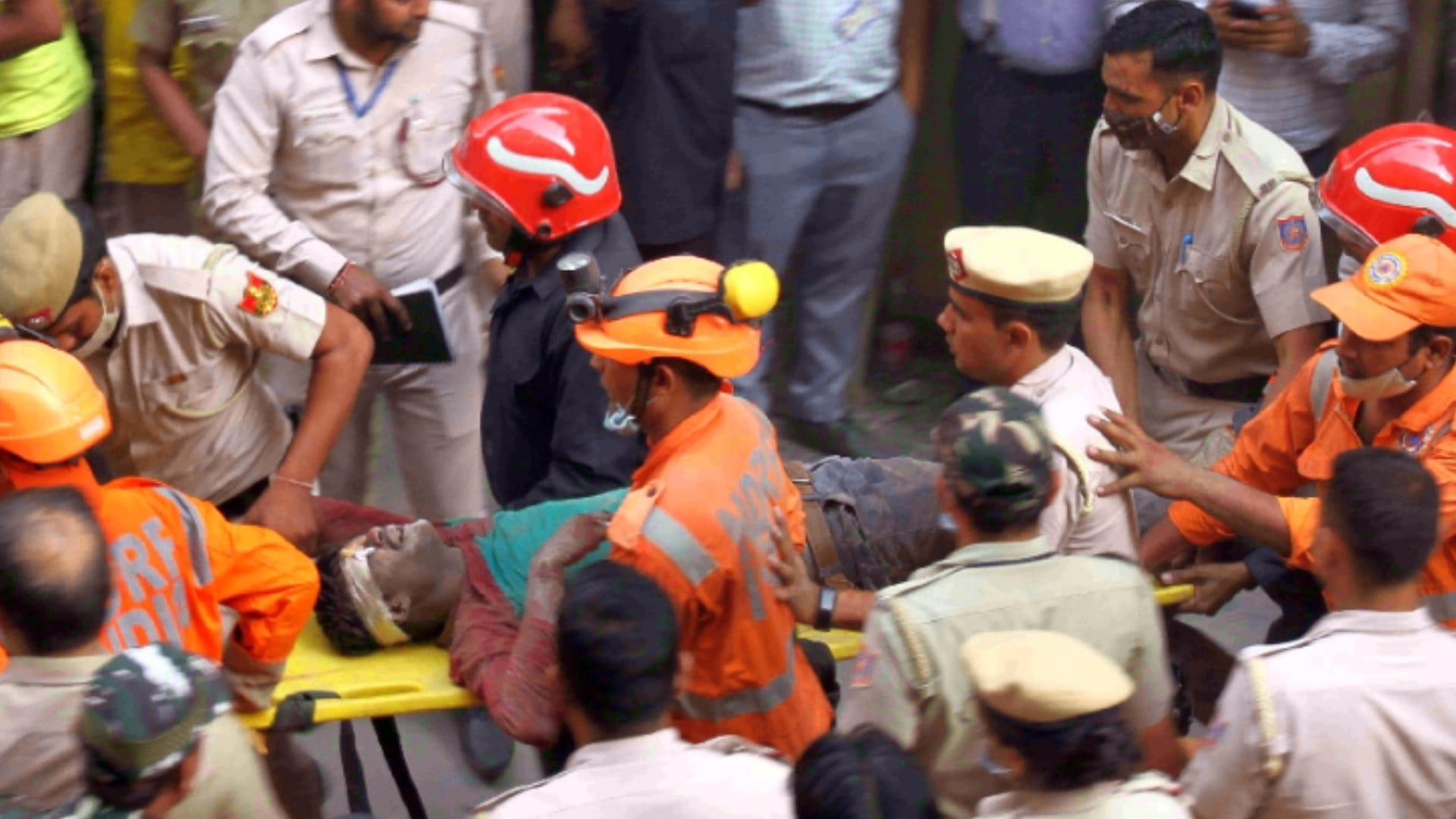 Delhi satya niketan building collapse despite MCD notice of being dangerous building was renovated Rajesh saved because of gurudwara
