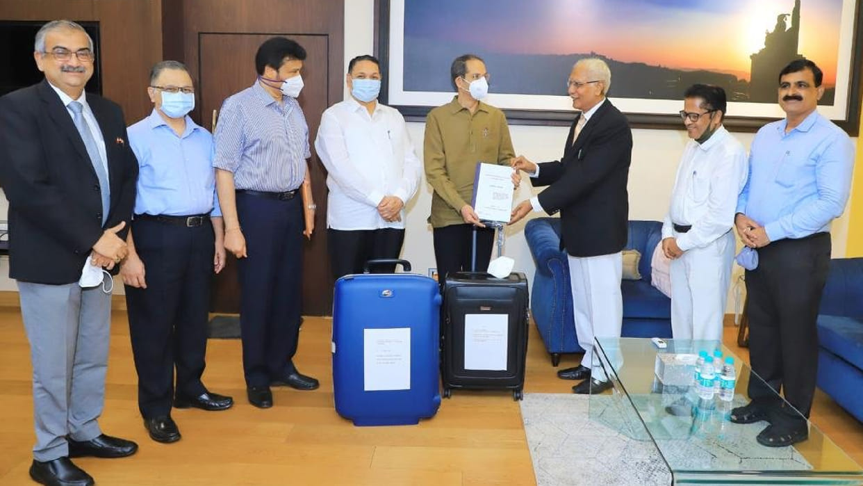 Chandiwal Commission submitted its report to Maharashtra CM Uddhav Thackeray to probe former Mumbai Police Commissioner Param Bir Singh allegations of corruption against the state former Home Minister Anil Deshmukh 