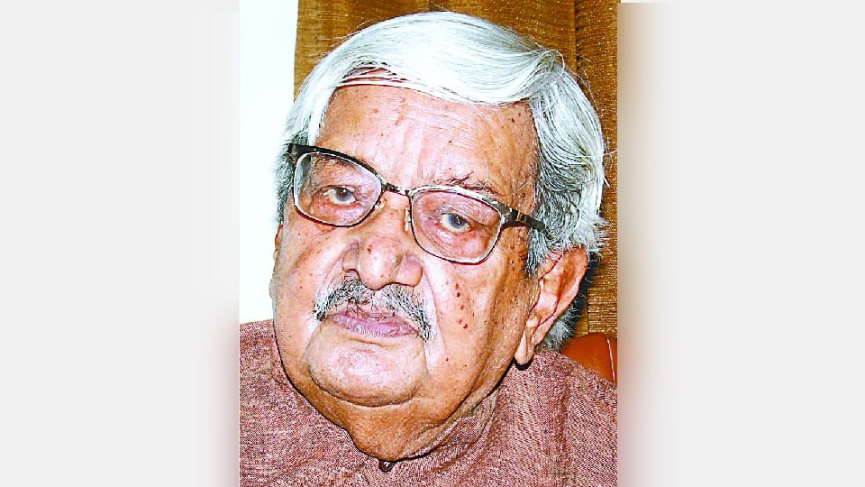 Mulayam's guru said on the tussle in SP - Time never stays the same