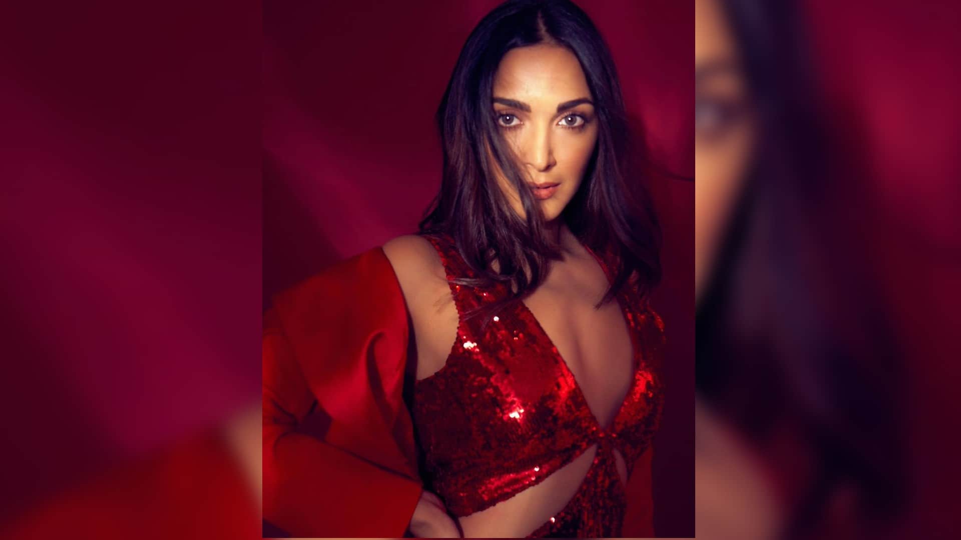 During the trailer launch of Bhool Bhulaiyaa 2 fans called Kiara Advani dream girl, the actress said thank you to them