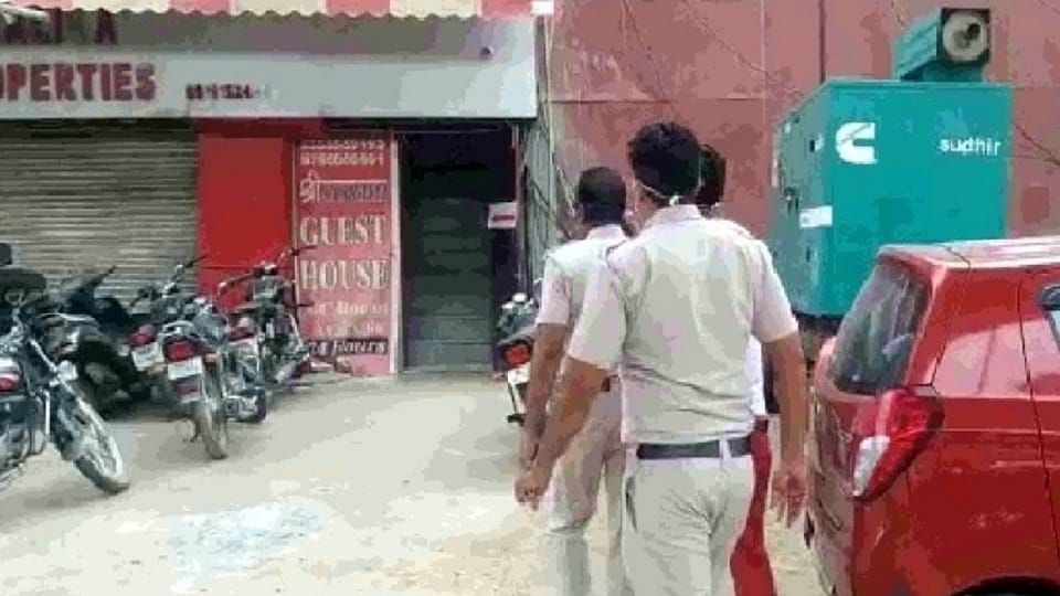 raid in oyo hotel in mathura hotel owner wife was doing prostitution by feeding drugs to 14-year-old teenager six including two women arrested