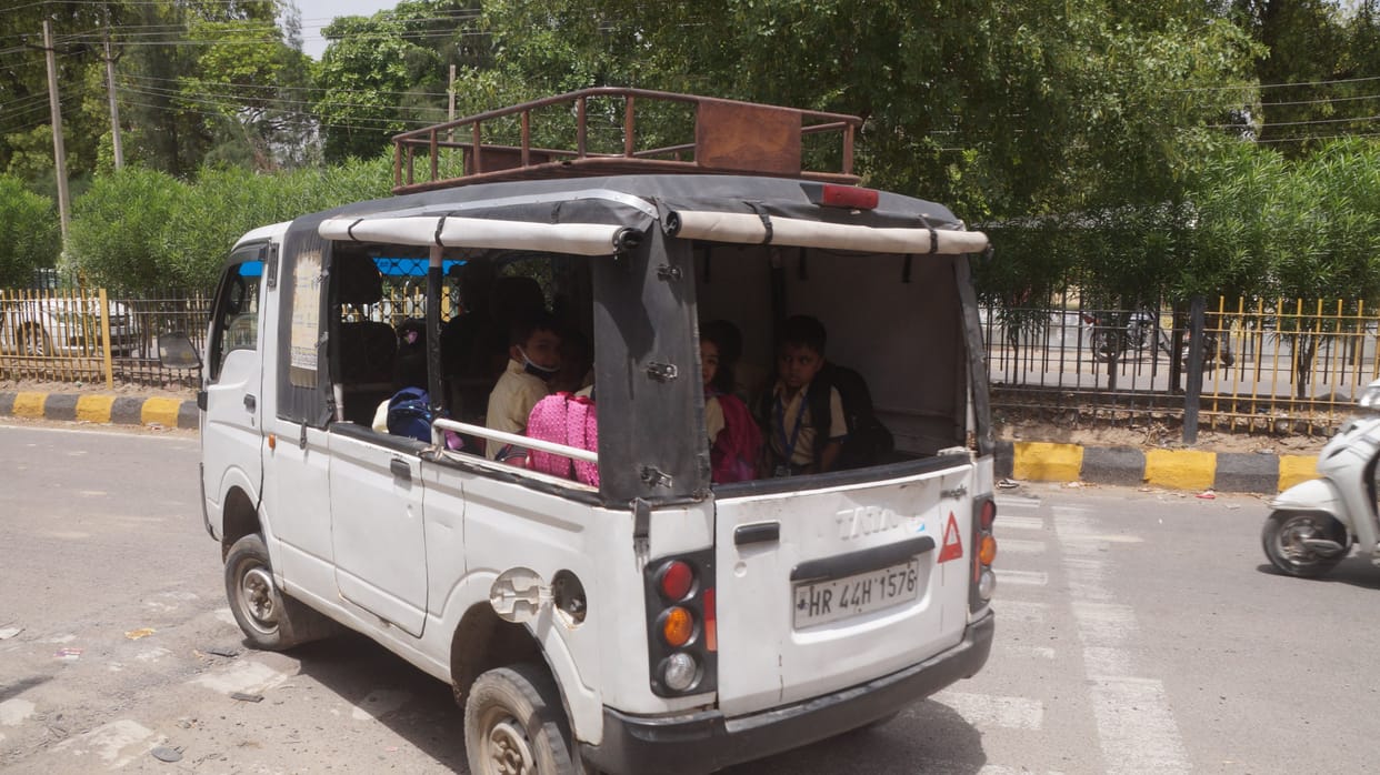 More than 350 unfit vehicles of private schools running on the road with the children