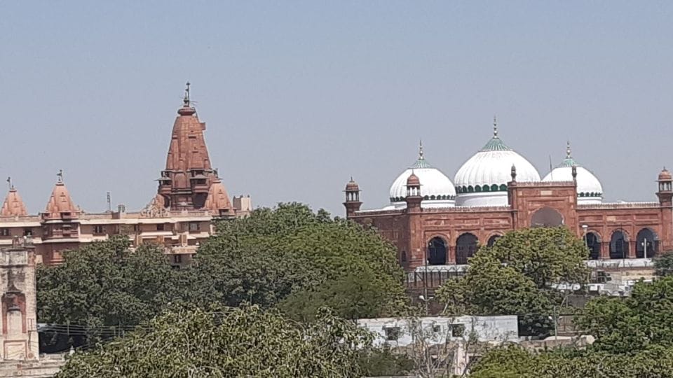 Shri Krishna Janmasthan Idgah another application given in court permission sought for entry into Idgah