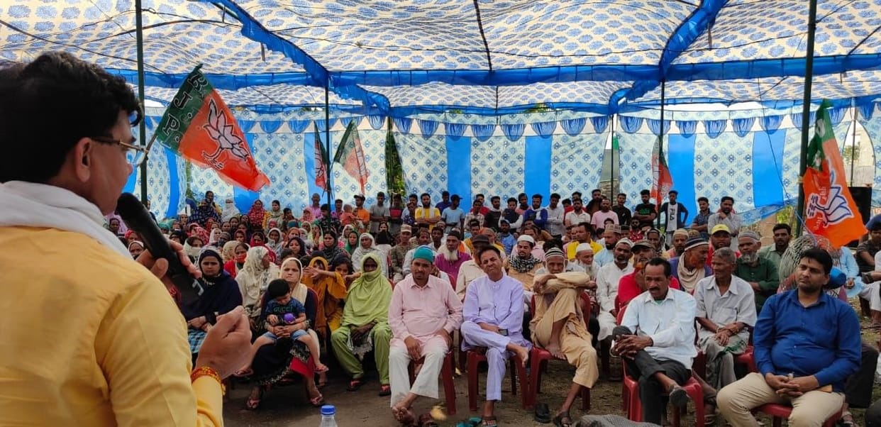 Meeting of EX MLA Kailash Gahatori  in Tanakpur