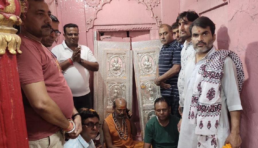 Silver veneered doors will be installed in the sanctum of Mother Vindhyavasini