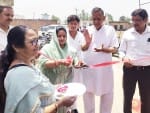 किसान मेले का फीता काटकर उद्घाटन करती जिला पंचायत अध्यक्ष ममता यादव। संवाद