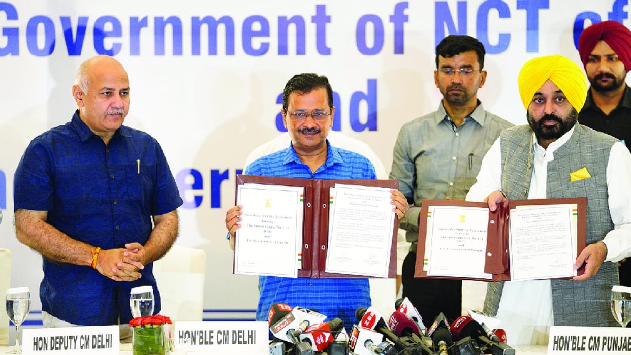 Punjab CM impressed by Delhi government's work, said- good things should be learned like a student