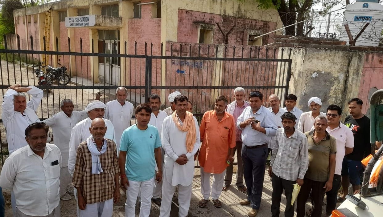 There was a black out in seven villages, the workers behaved indecently in the power house, the villagers locked up