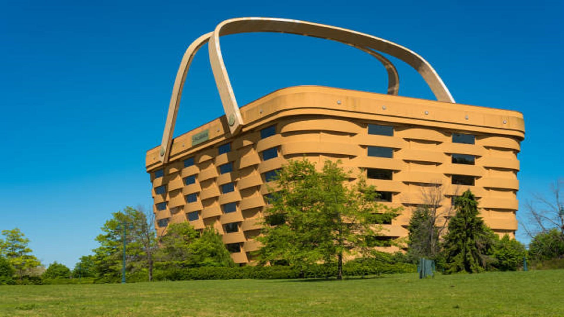 Know You Must Travel Top 5 Strangest Buildings in the World News in Hindi