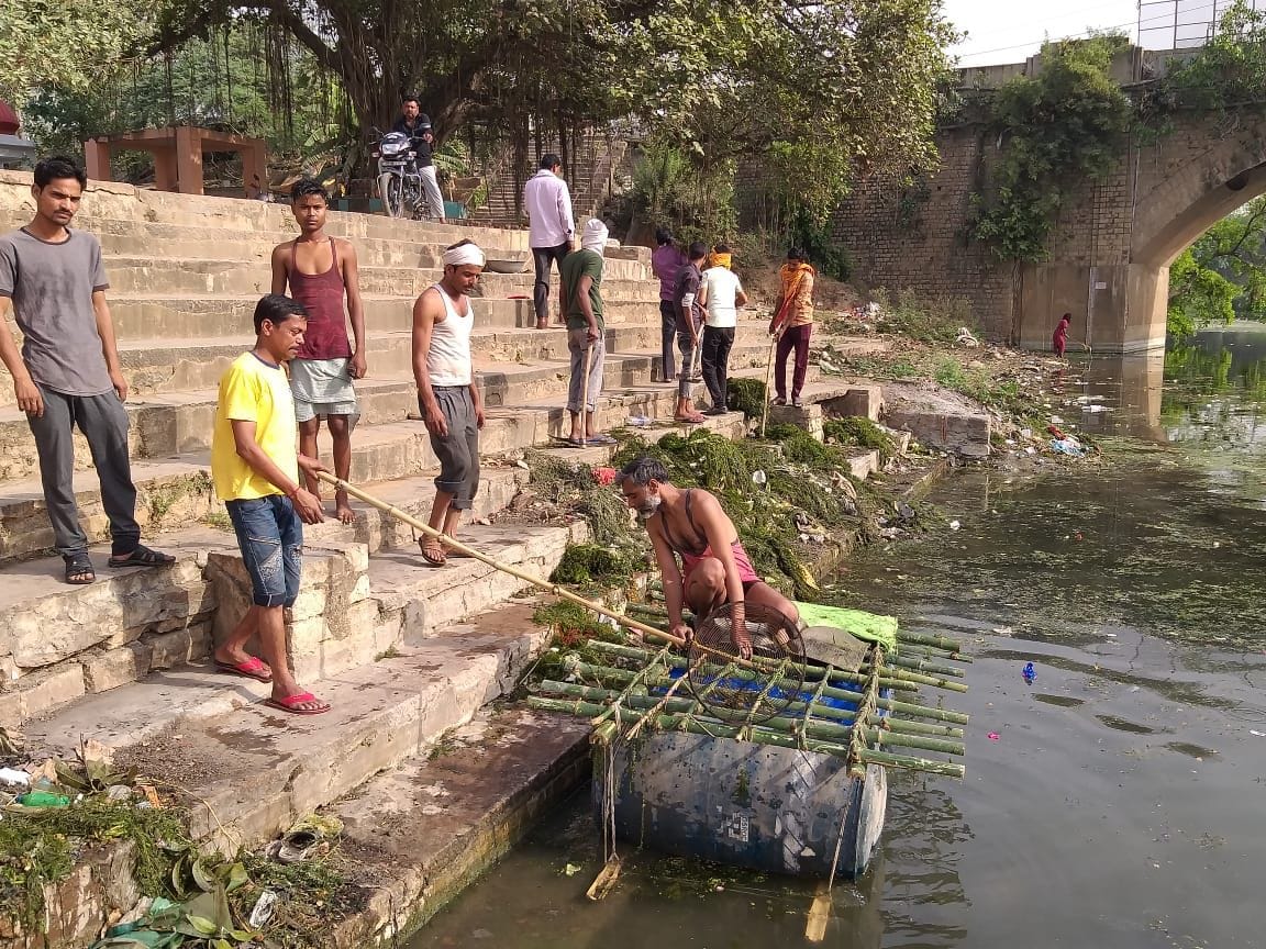 Mandakini was cleaned by 'jugaad' of social workers