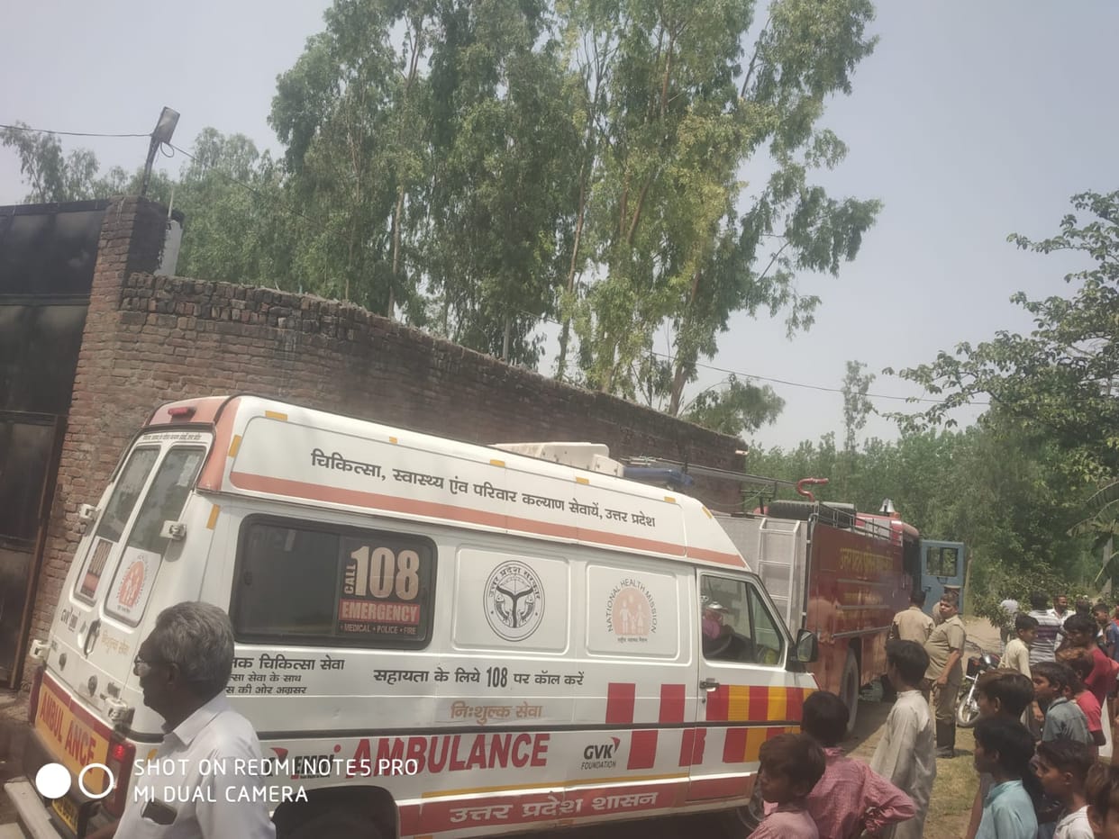 Fire in the firecracker factory, female laborers jumped from the roof