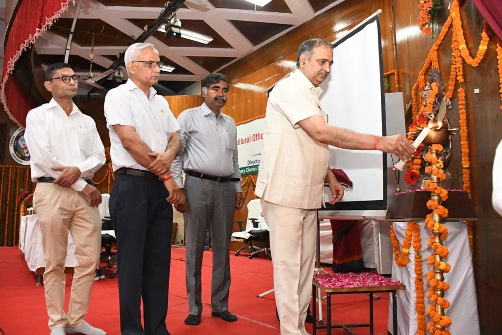 Crop diversification, contract and organic farming can double the income of farmers: Prof. Kamboj