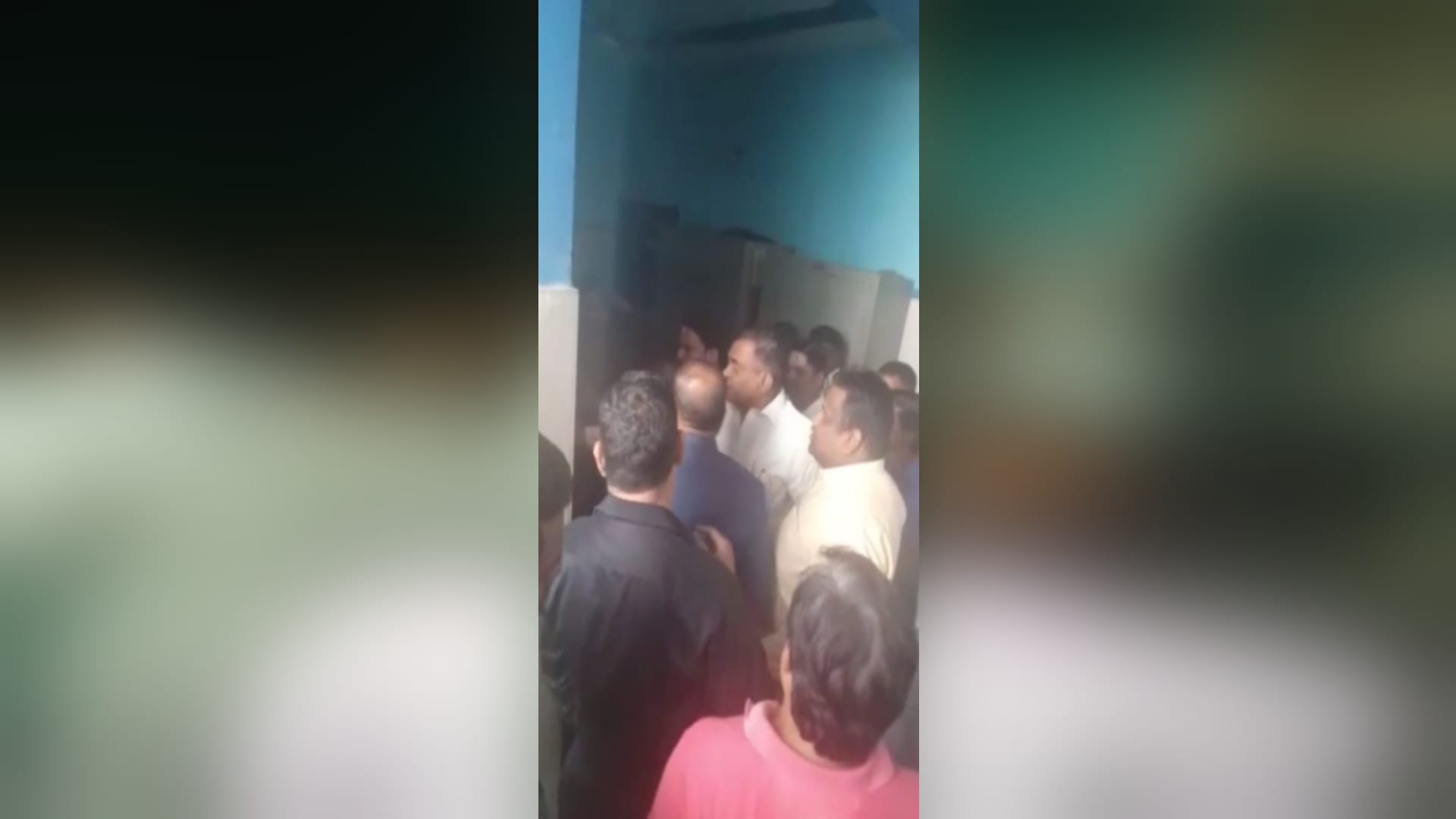 UP News: Clashed in BSP leaders during meeting of board Meerut see photos