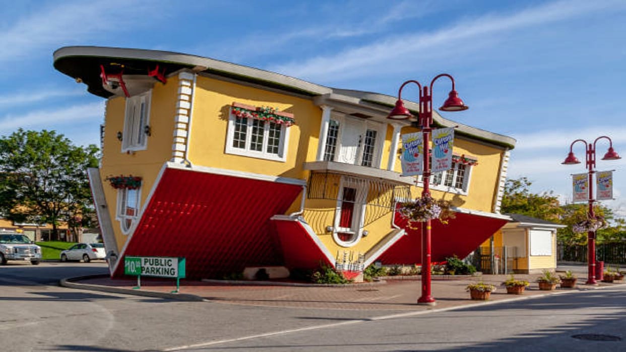 Know You Must Travel Top 5 Strangest Buildings in the World News in Hindi