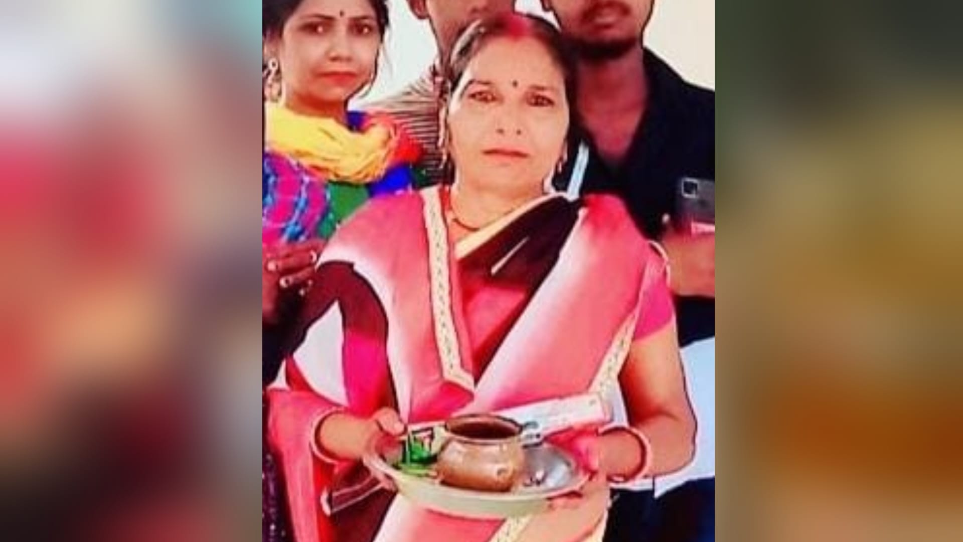 Delhi murder for water in vasant kunj son tells ordeal mother was dead father one hand chopped everywhere blood