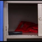 अलमारी से मिला एक करोड़ से ज्यादा कैश