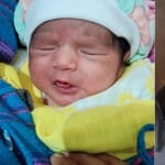 बच्ची और दंपती का फाइल फोटो।