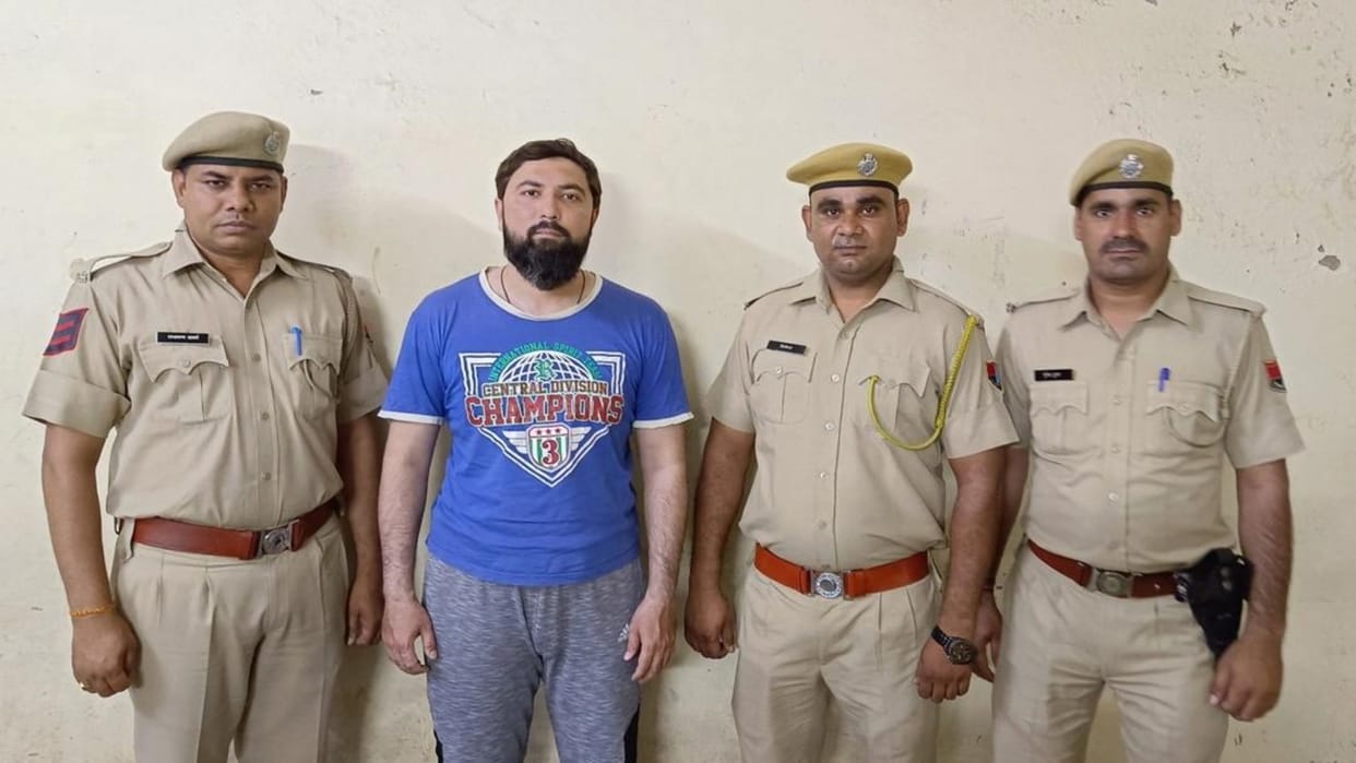 miscreants Kidnapped man and made hostage in hotel room in Ajmer