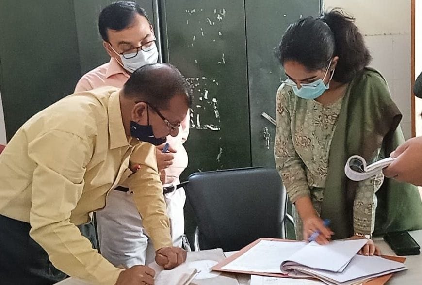 Kanpur Dehat : Adverse entry to ADO District Panchayat and stopped salary of ADO Agriculture