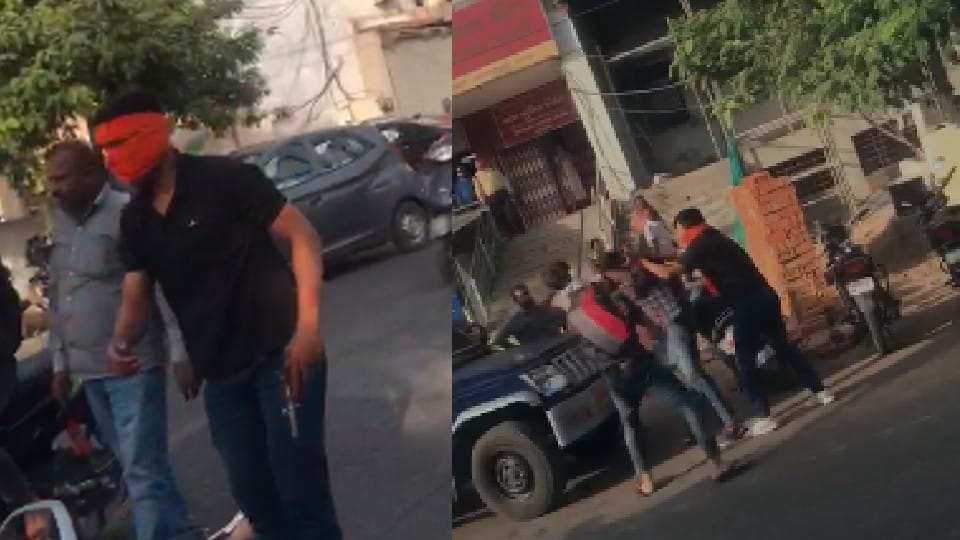 Gwalior: Firing on the middle of the road in the quarrel of college students, MLA stopped seeing the dispute and snatched the Gun from the student