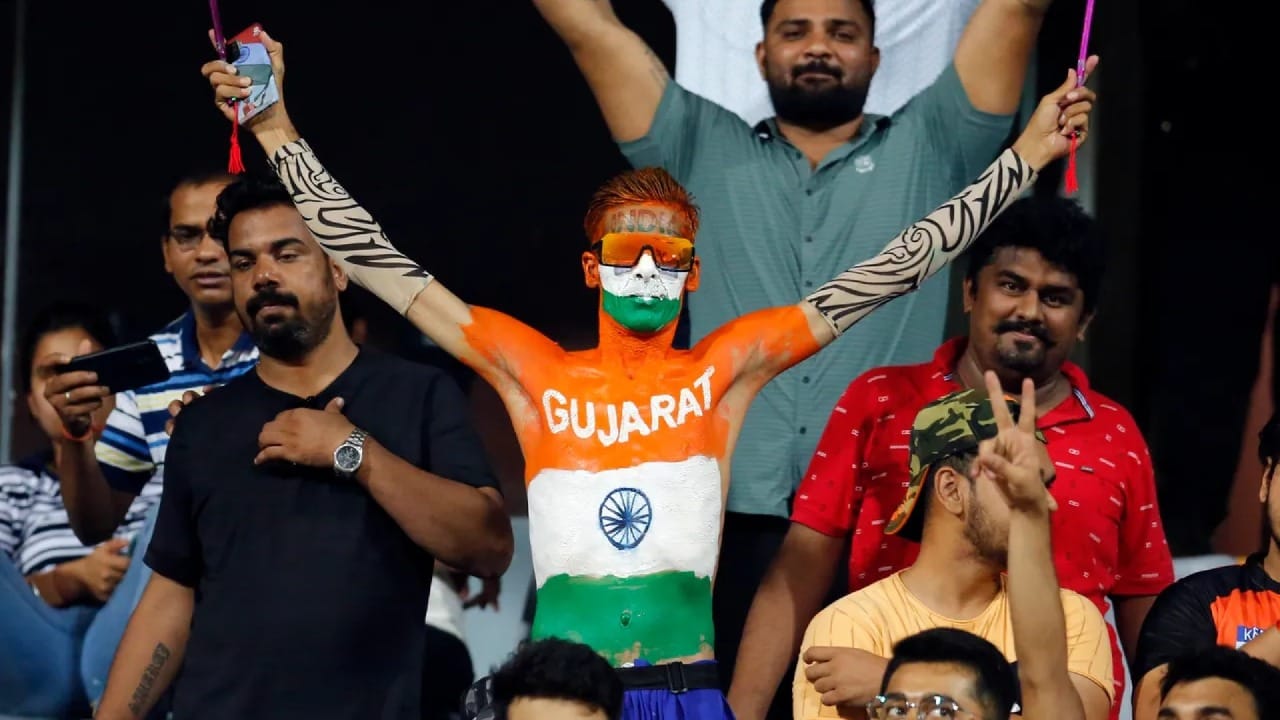 IPL 2022 GT vs SRH Match 40 Highlights News in Hindi Rashid Khan and Rahul tewatia won hearts