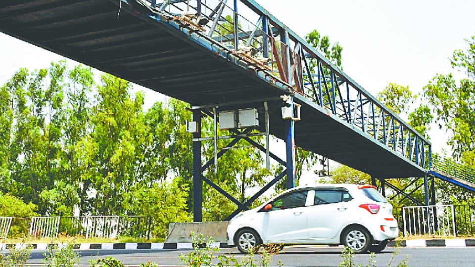 200 high-capacity CCTV cameras installed at 20 locations from Shambhu border to Kundli border 