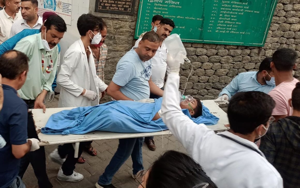 Screaming in medical college after road accidentes starts from the bus stand