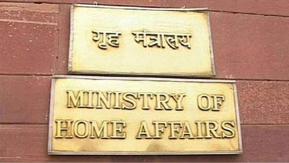 Amar Ujala Top News India South Africa T20 Series Level SpiceJet Flight Emergency Landing Whatsapp Group Banned By Home Ministry Latest News Update