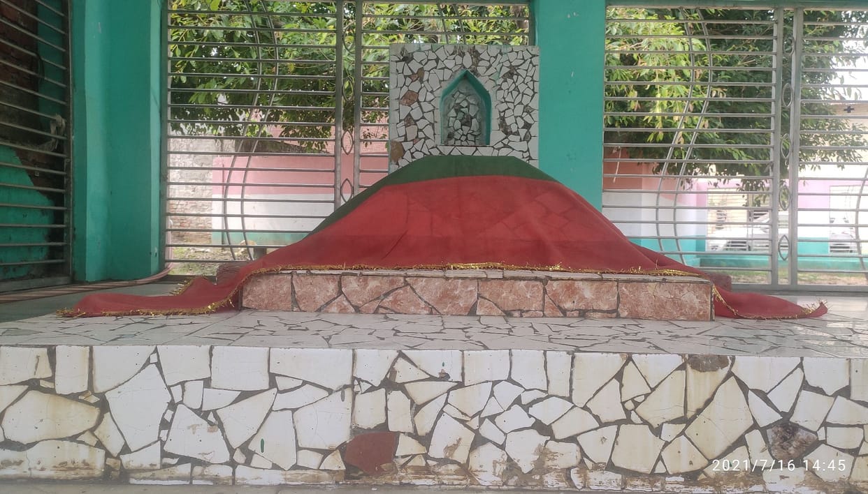 Ahmed Yar Khan was the main warrior of the revolt of 1857.