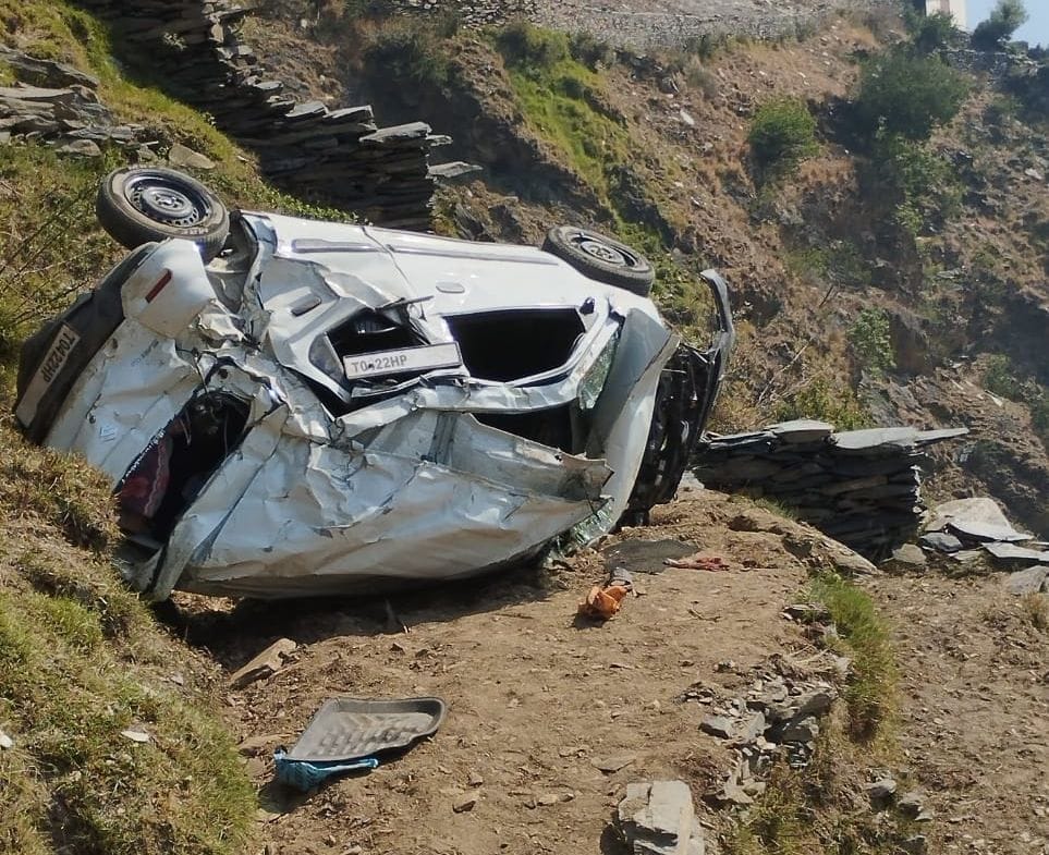 Car falls into deep gorge, six people injured