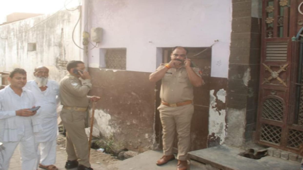 UP News: Younger brother shot in dispute over Rupees in Meerut