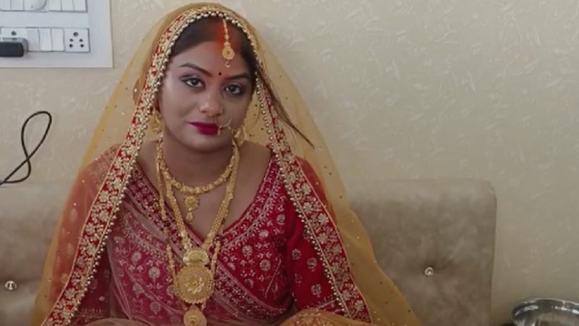 Memorable farewell of bride in MP: Father sent engineer daughter off by helicopter, plane was ordered from Jaipur
