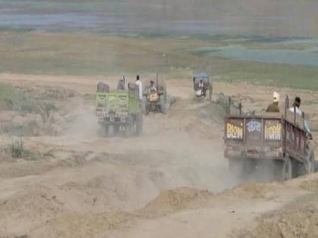 Kali River: Mining in front of everyone's eyes, but all unknown
